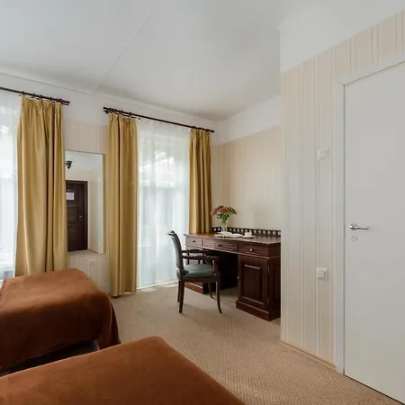 Verevi Motel Elva Extérieur photo