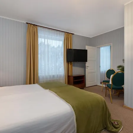 Verevi Motel Elva Chambre photo